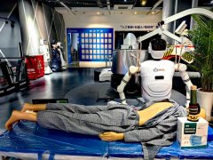 望让各类机械人深切糊口场景 